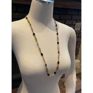 St. JOHN | Black & Gold Tone Chunky Chain Link Statement Necklace.
